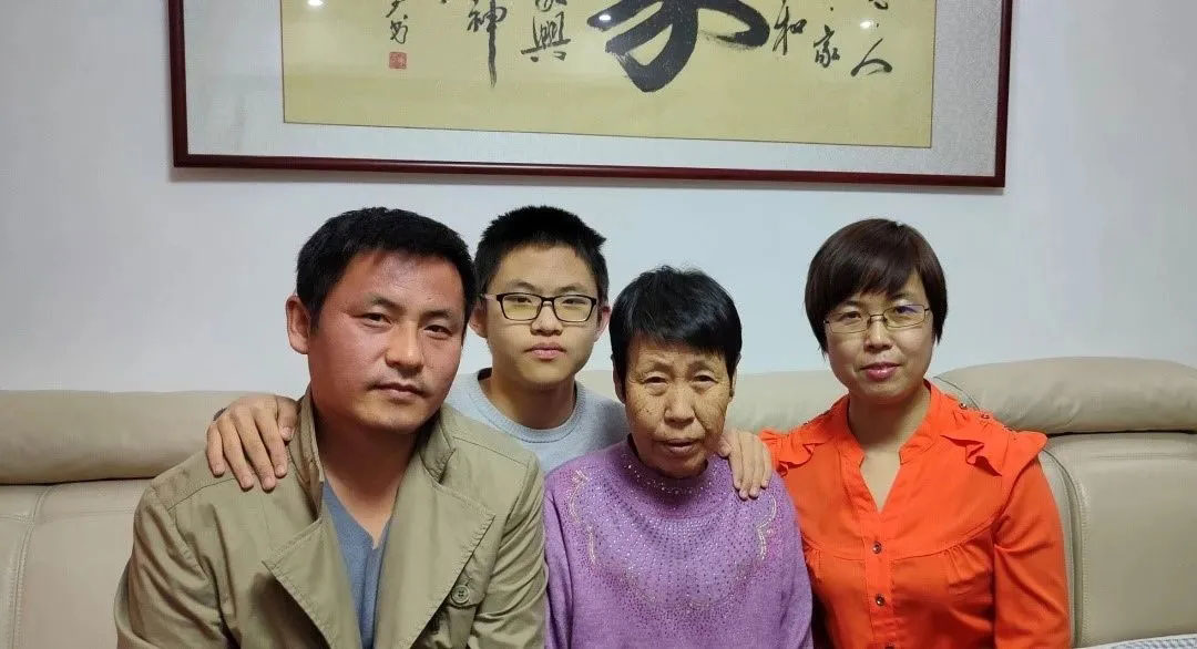 中国·37000威尼斯(股份)有限公司-官方网站